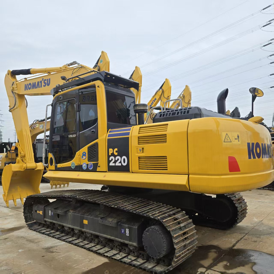 Komatsu PC220-8 - Escavatore cingolato: foto 1 Komatsu PC220-8 - Escavatore cingolato: foto 1