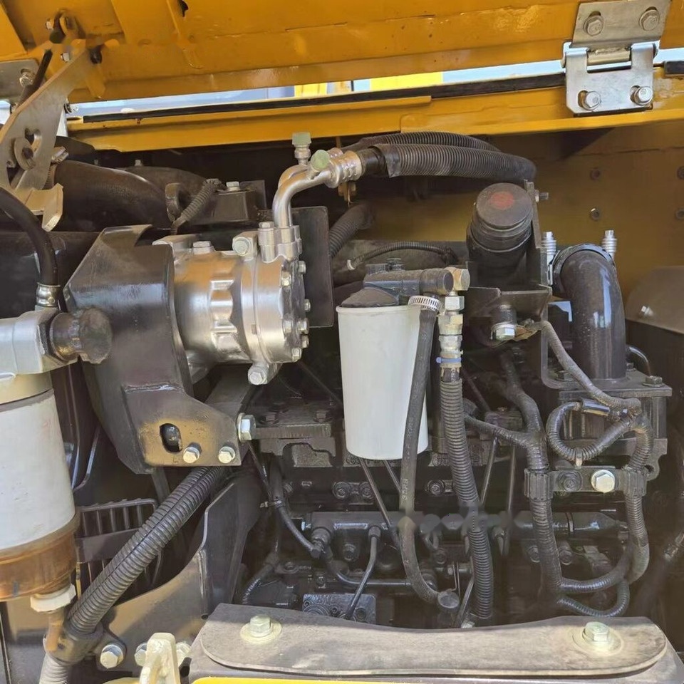 Escavatore cingolato Komatsu PC70-8: foto 11
