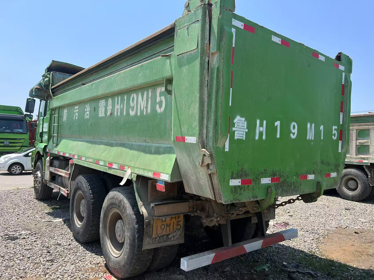 SHACMAN M3000 6x4 - Autocarro ribaltabile: foto 5 SHACMAN M3000 6x4 - Autocarro ribaltabile: foto 5