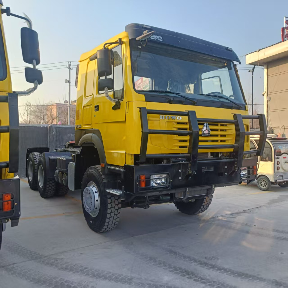 SINOTRUK HOWO 430 - Trattore stradale: foto 1 SINOTRUK HOWO 430 - Trattore stradale: foto 1