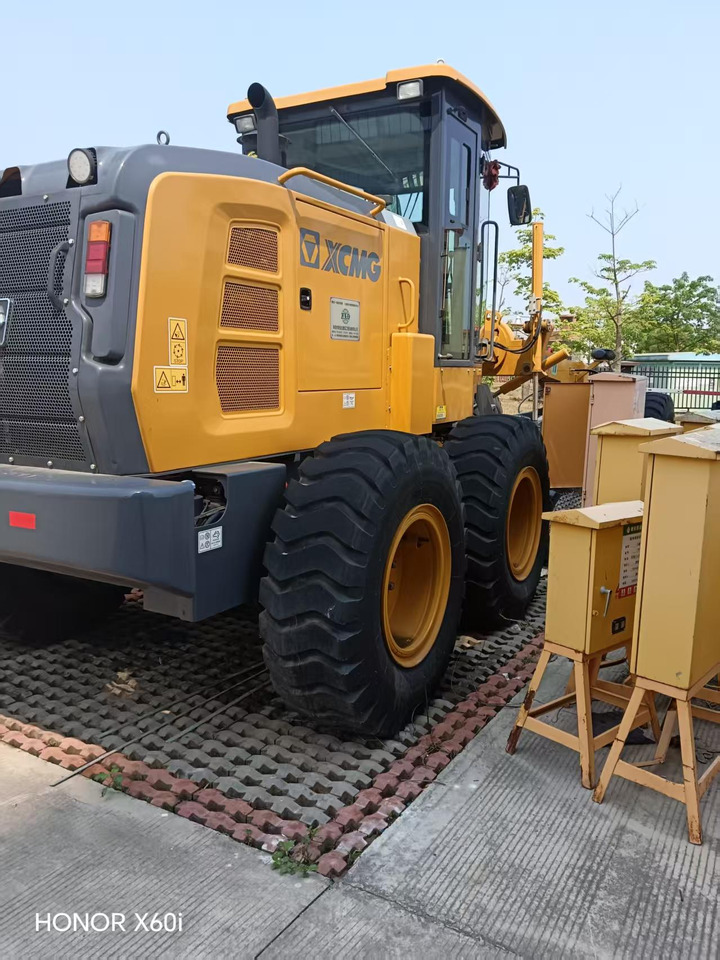 XCMG GR1653 - Grader: foto 5 XCMG GR1653 - Grader: foto 5