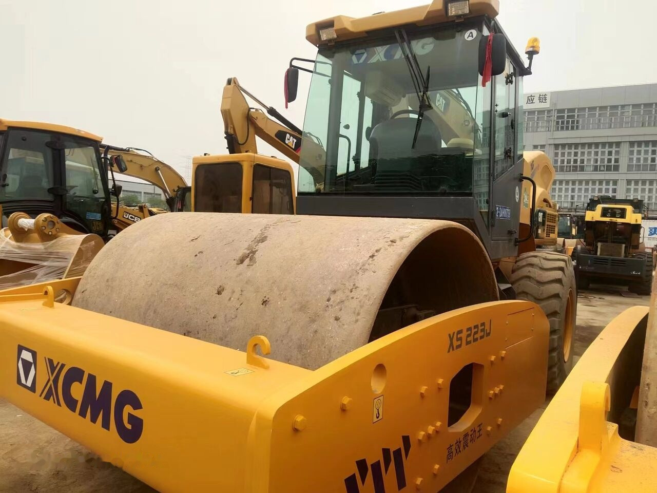 XCMG XS223J - Rullo compattatore/ Rullo compressore: foto 3 XCMG XS223J - Rullo compattatore/ Rullo compressore: foto 3