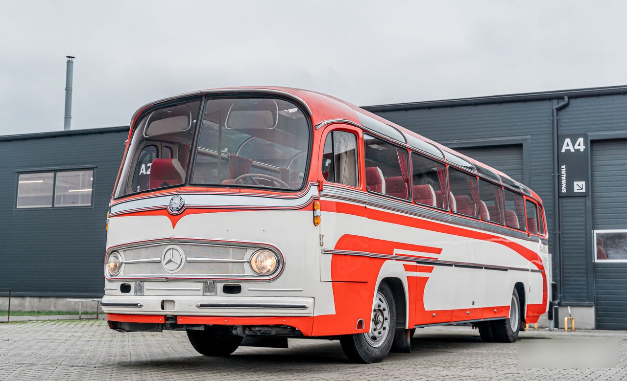 Mercedes-Benz 0321 HL - Autobus extraurbano: foto 1 Mercedes-Benz 0321 HL - Autobus extraurbano: foto 1
