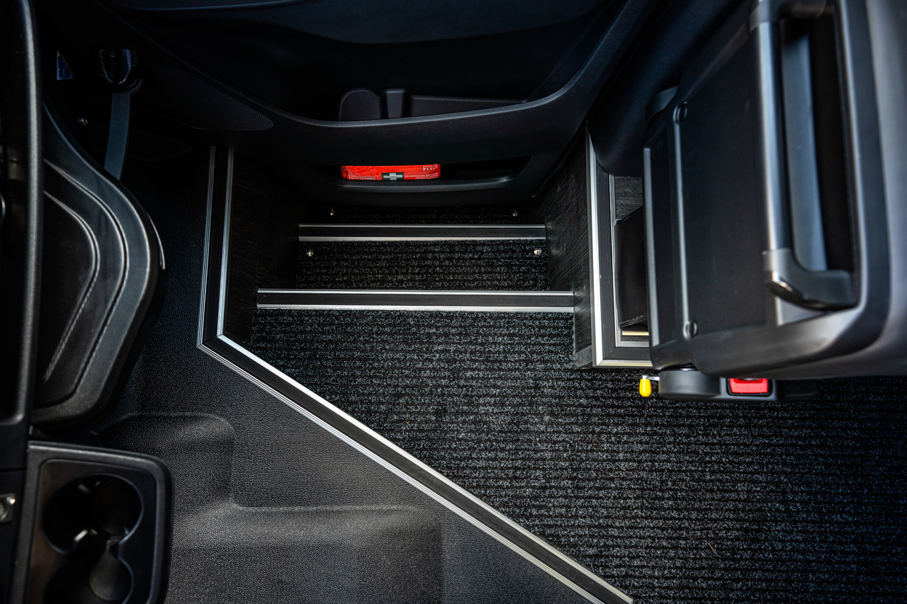 Mercedes-Benz New - Minibus, Pulmino: foto 5 Mercedes-Benz New - Minibus, Pulmino: foto 5