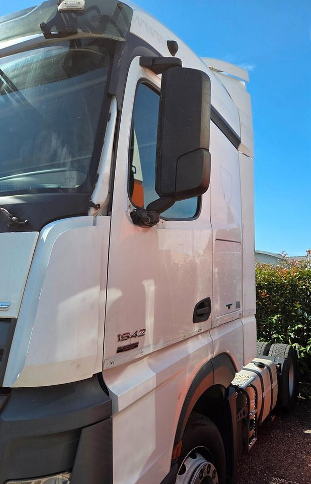 Mercedes Cabina Actros 1842 2016 - Cabina per Camion: foto 3 Mercedes Cabina Actros 1842 2016 - Cabina per Camion: foto 3