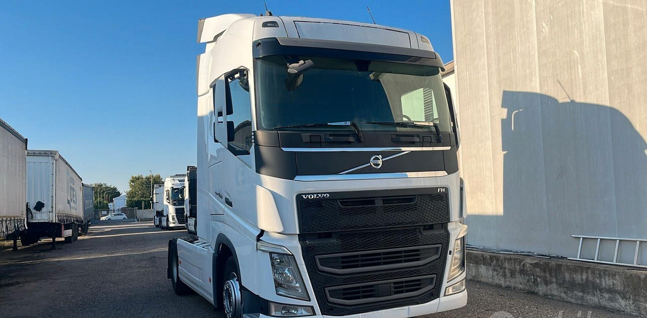Volvo FH 460 Euro 6 Globetrotter 2018 - Trattore stradale: foto 1 Volvo FH 460 Euro 6 Globetrotter 2018 - Trattore stradale: foto 1