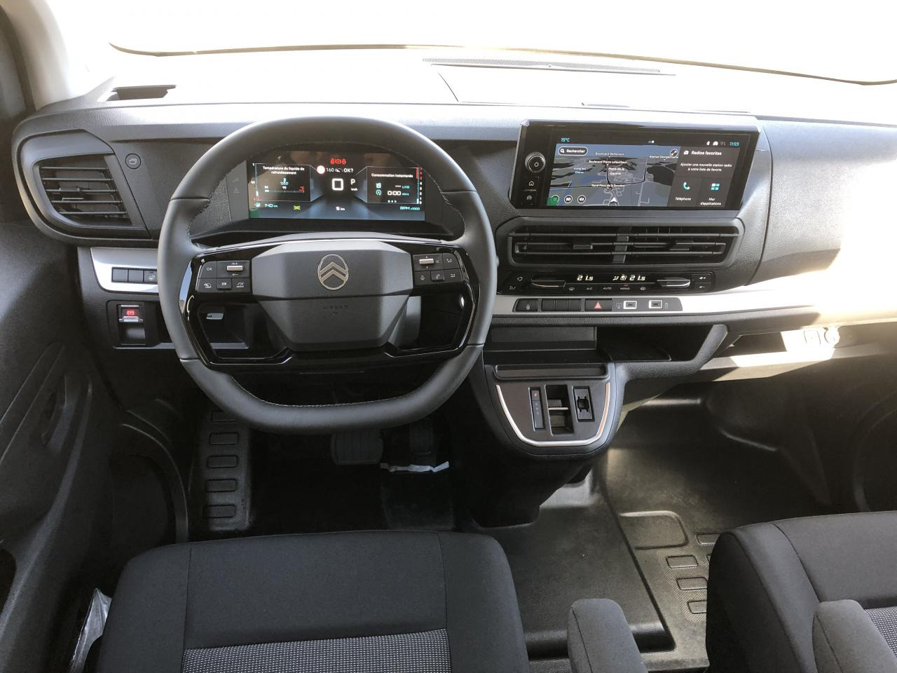 CITROEN Jumpy XL 2.0 BlueHDi - 180 S&S - BV EAT8 III CABINE APPROFONDIE Cabine approfondie Fixe PHASE 2 - Furgone chiuso: foto 4 CITROEN Jumpy XL 2.0 BlueHDi - 180 S&S - BV EAT8 III CABINE APPROFONDIE Cabine approfondie Fixe PHASE 2 - Furgone chiuso: foto 4