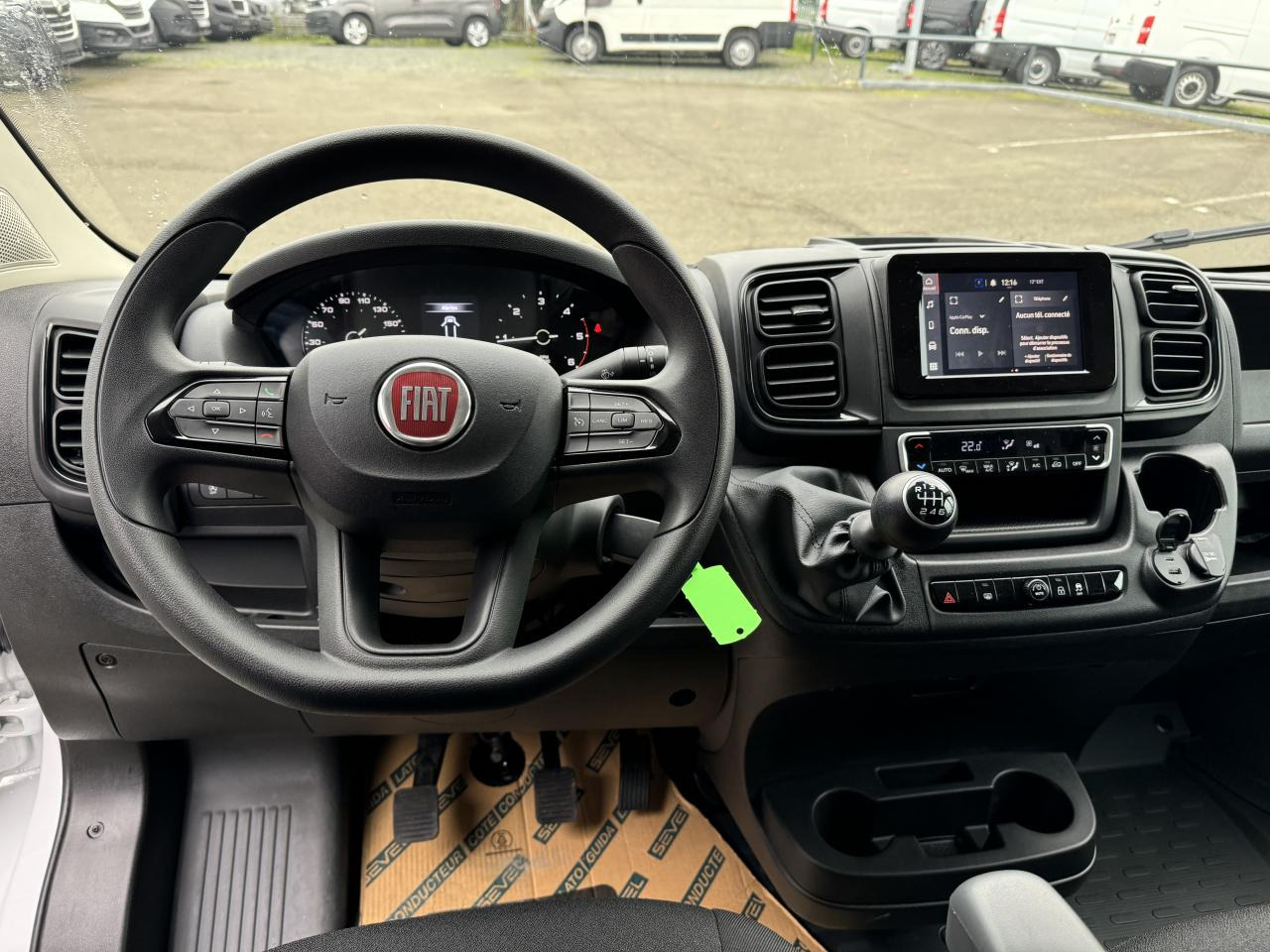 FIAT Ducato Tôlé 3.3 M H2 2.2 - 140 S&S III FOURGON TOLE Fourgon Tôlé 3.3 - Furgone chiuso: foto 3 FIAT Ducato Tôlé 3.3 M H2 2.2 - 140 S&S III FOURGON TOLE Fourgon Tôlé 3.3 - Furgone chiuso: foto 3