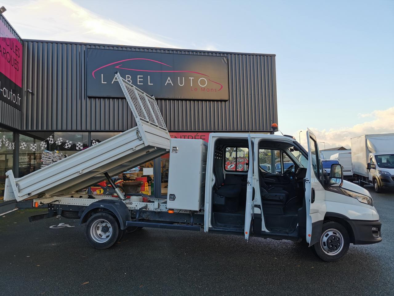 IVECO Daily 35 C 14H D/P S&S (Quad-Tor) CHASSIS DOUBLE CABINE 2014 35C/35S CHASSIS CABINE DOUBLE Chas - Furgone ribaltabile, Furgone doppia cabina: foto 1 IVECO Daily 35 C 14H D/P S&S (Quad-Tor) CHASSIS DOUBLE CABINE 2014 35C/35S CHASSIS CABINE DOUBLE Chas - Furgone ribaltabile, Furgone doppia cabina: foto 1