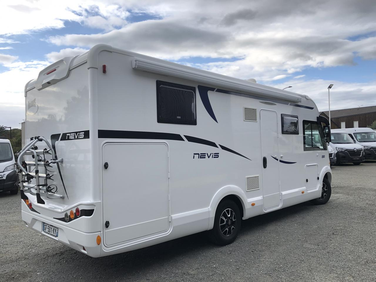 MC LOUIS NEVIS 281 - Motorhome: foto 2 MC LOUIS NEVIS 281 - Motorhome: foto 2