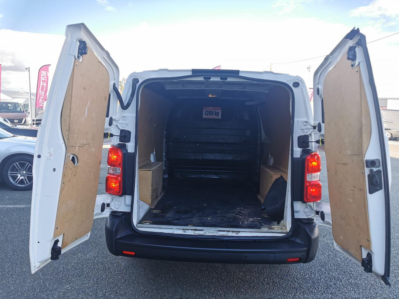 PEUGEOT EXPERT LONG 2.0 HDI 145CH ASPHALT - Furgone chiuso: foto 5 PEUGEOT EXPERT LONG 2.0 HDI 145CH ASPHALT - Furgone chiuso: foto 5