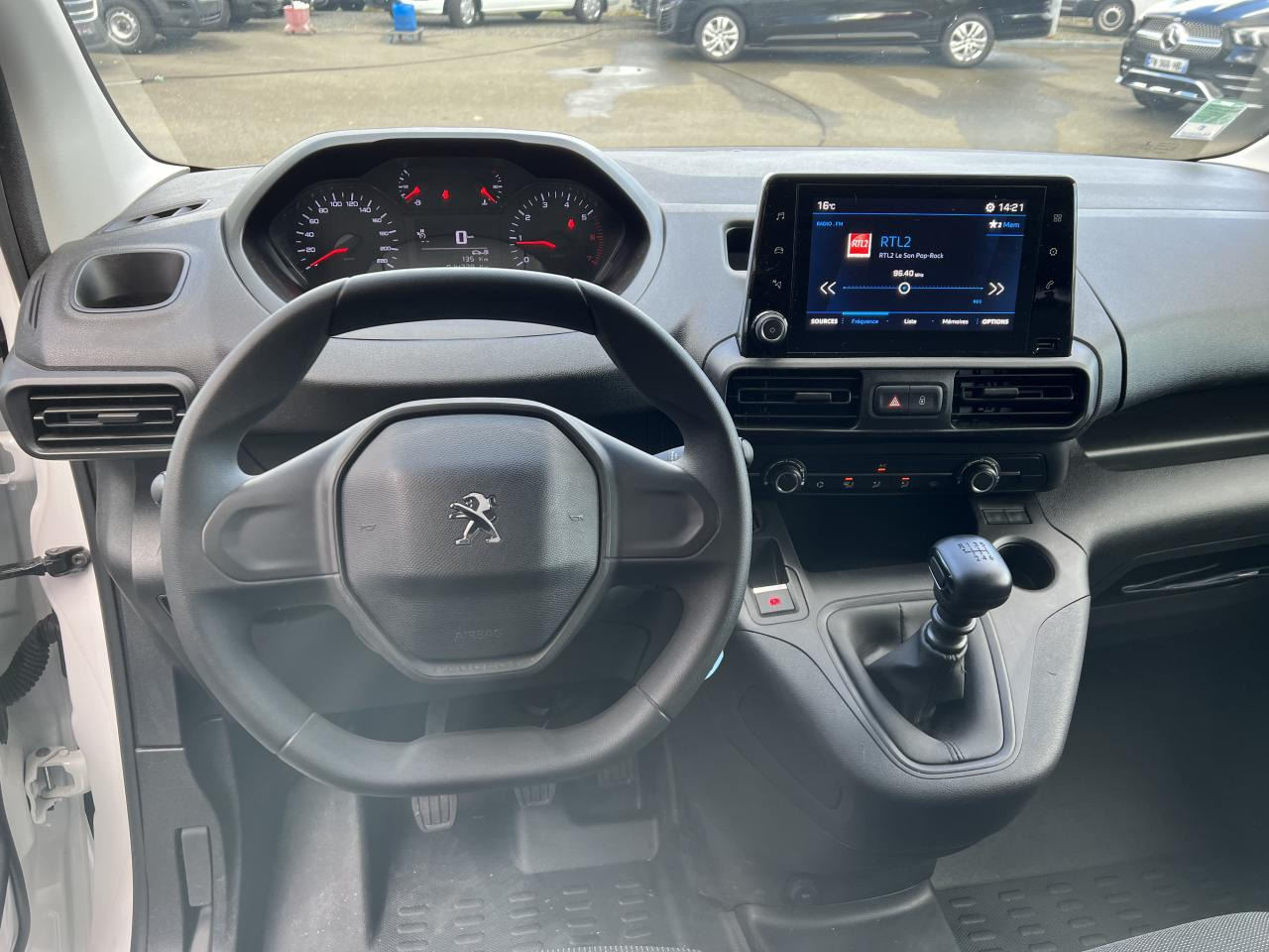 PEUGEOT PARTNER M 650KG 1.5 HDI 100CH ASPHALT 3 PLACES - Furgone chiuso: foto 4 PEUGEOT PARTNER M 650KG 1.5 HDI 100CH ASPHALT 3 PLACES - Furgone chiuso: foto 4