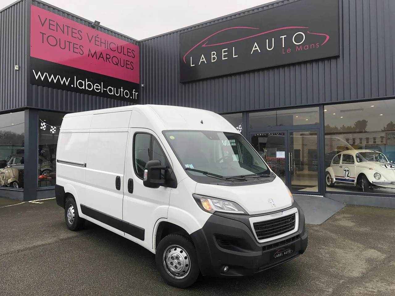 Peugeot Boxer 333 L2H2 2.2 BLUEHDI S&S 140CH ASPHALT - Furgone chiuso, Furgone doppia cabina: foto 1 Peugeot Boxer 333 L2H2 2.2 BLUEHDI S&S 140CH ASPHALT - Furgone chiuso, Furgone doppia cabina: foto 1