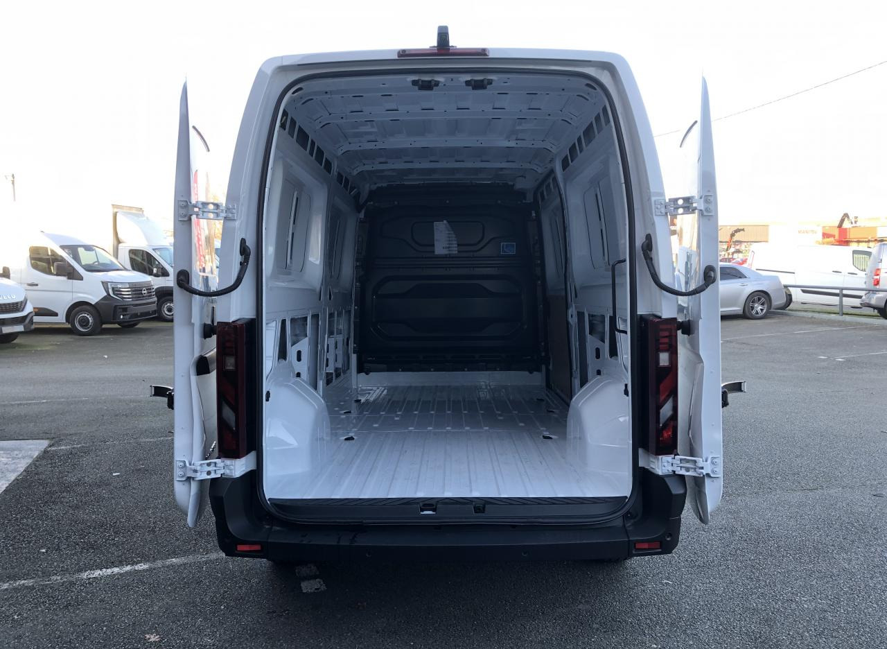 RENAULT Master Extra 3t5 L3H2 2.0 Blue dCi - BVA 170 2025 IV FOURGON Fourgon L3H2 Traction - Furgone chiuso: foto 3 RENAULT Master Extra 3t5 L3H2 2.0 Blue dCi - BVA 170 2025 IV FOURGON Fourgon L3H2 Traction - Furgone chiuso: foto 3