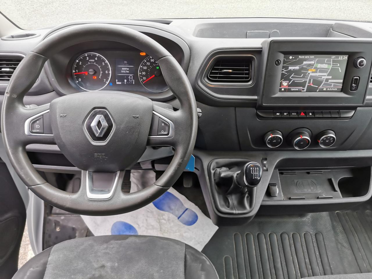 RENAULT Master Grand Confort F3500 L2H2 2.3 Blue dCi - 150 III CABINE APPROFONDIE Cabine approfondie L2H2 T - Furgone chiuso: foto 4 RENAULT Master Grand Confort F3500 L2H2 2.3 Blue dCi - 150 III CABINE APPROFONDIE Cabine approfondie L2H2 T - Furgone chiuso: foto 4