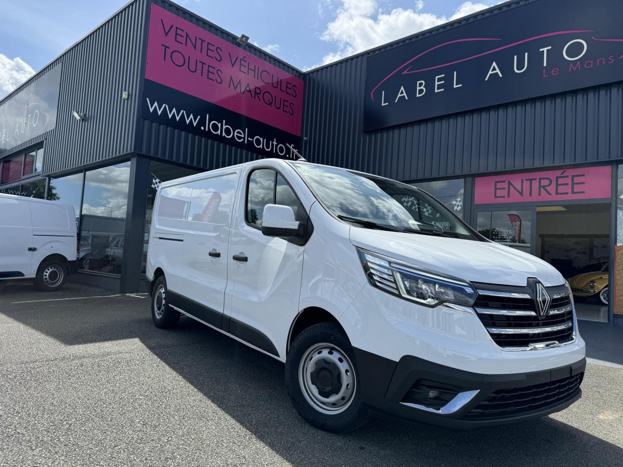 RENAULT Trafic L2H1 3000 Kg 2.0 Blue dCi - 130 2024 III FOURGON Fourgon Advance L2H1 PHASE 3 - Furgone chiuso: foto 1 RENAULT Trafic L2H1 3000 Kg 2.0 Blue dCi - 130 2024 III FOURGON Fourgon Advance L2H1 PHASE 3 - Furgone chiuso: foto 1
