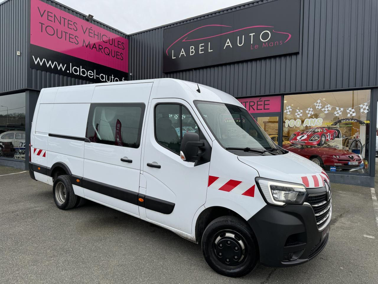 Renault Master F3500 L3H2 2.3 BLUE DCI 135CH CABINE APPROFONDIE 6 PLACES GRAND CONFORT - Furgone doppia cabina: foto 3 Renault Master F3500 L3H2 2.3 BLUE DCI 135CH CABINE APPROFONDIE 6 PLACES GRAND CONFORT - Furgone doppia cabina: foto 3