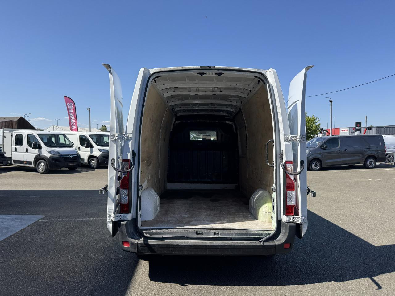 Renault Master F3500 L3H2 2.3 DCI 135CH CONFORT EURO6 - Furgone chiuso: foto 2 Renault Master F3500 L3H2 2.3 DCI 135CH CONFORT EURO6 - Furgone chiuso: foto 2