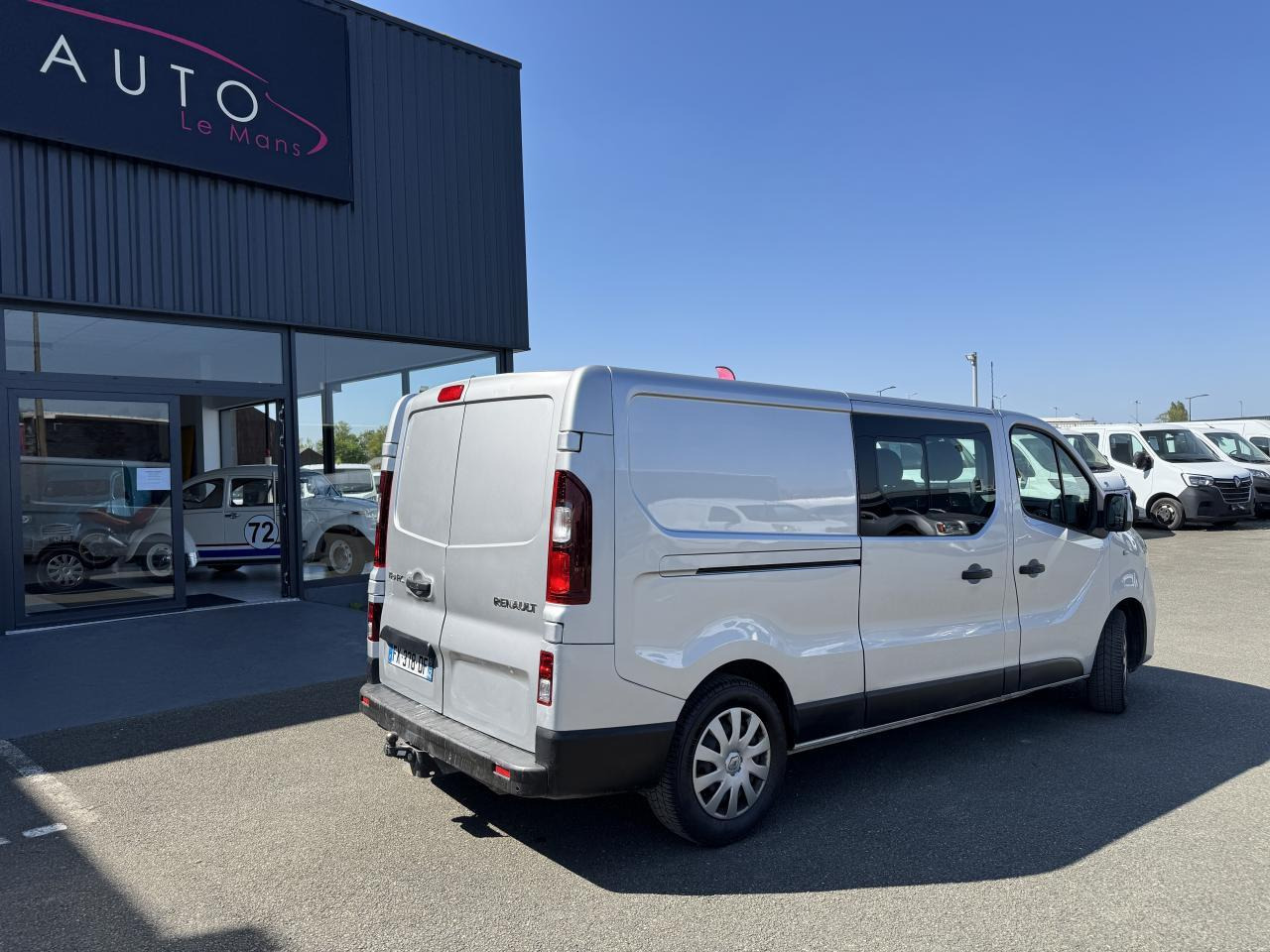 Renault Trafic L2H1 2.0 DCI 145CH CABINE APPROFONDIE 6 PLACES CONFORT EDC - Furgone doppia cabina: foto 3 Renault Trafic L2H1 2.0 DCI 145CH CABINE APPROFONDIE 6 PLACES CONFORT EDC - Furgone doppia cabina: foto 3