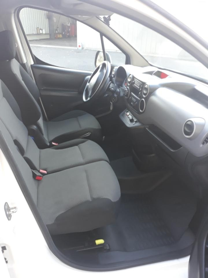 Citroën Berlingo Blue HDI 100 Frigo - Furgone frigo: foto 5 Citroën Berlingo Blue HDI 100 Frigo - Furgone frigo: foto 5