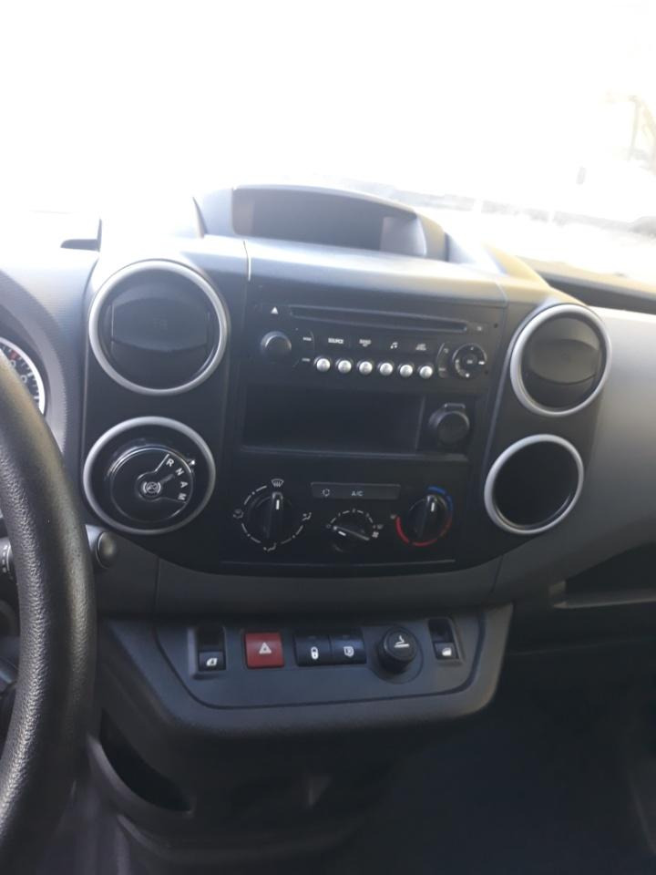 Citroën Berlingo Blue HDI 100 Frigo - Furgone frigo: foto 3 Citroën Berlingo Blue HDI 100 Frigo - Furgone frigo: foto 3