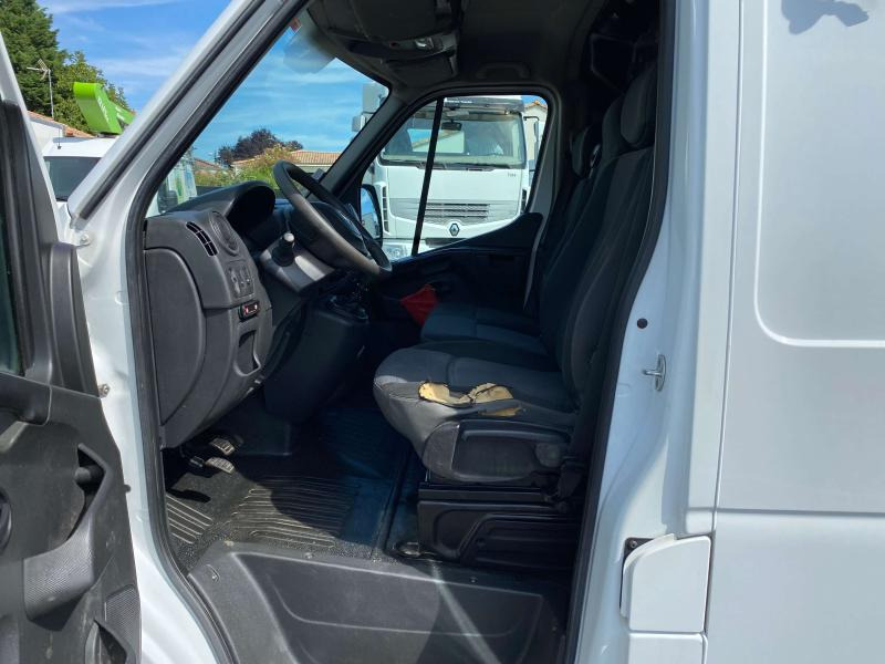 Renault Master 130.35 FG Tronqué L2H2 Nacelle Pack éco - Piattaforma autocarrata: foto 5 Renault Master 130.35 FG Tronqué L2H2 Nacelle Pack éco - Piattaforma autocarrata: foto 5