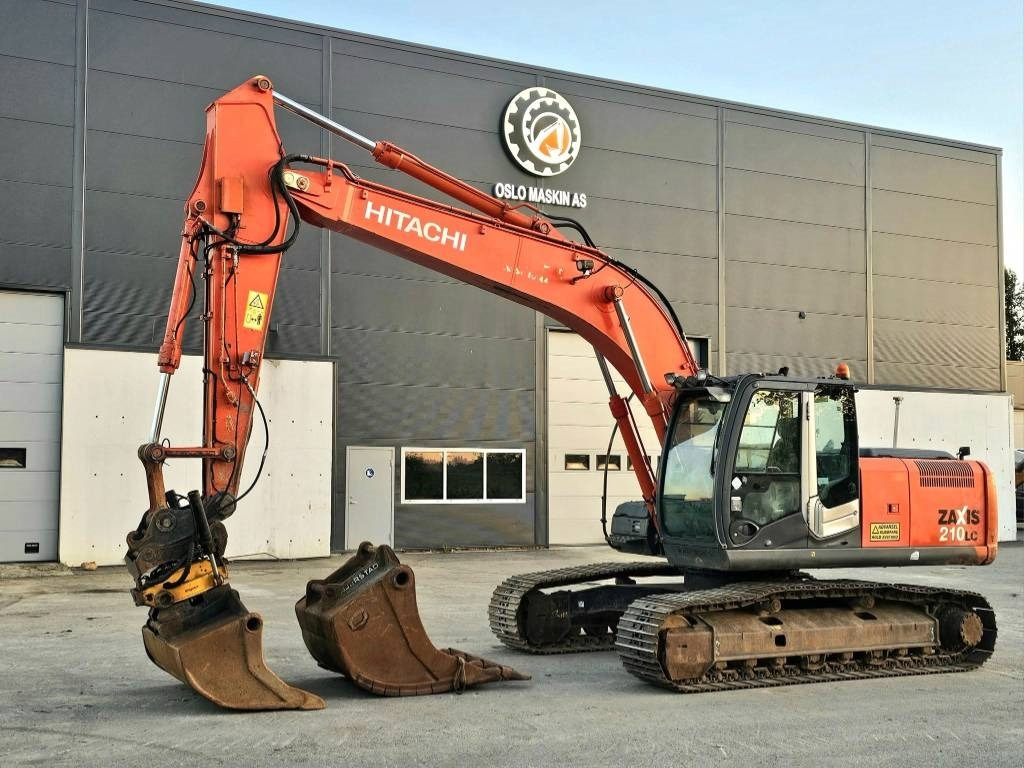 Hitachi ZX 210 LC-3 - Escavatore cingolato: foto 1 Hitachi ZX 210 LC-3 - Escavatore cingolato: foto 1