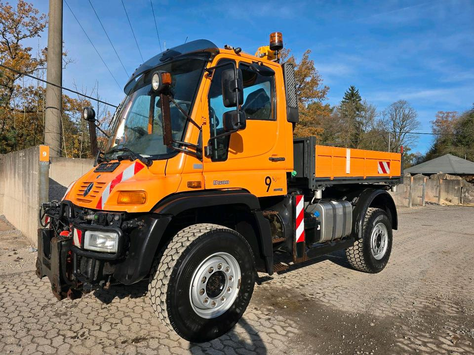 Unimog U500 2011 Bluetec 5 405/10 405/12 NKS-Z-UGN-43K Bluetec 5 Mercedes-Benz UGE UGN Hydrostat 6 Zylinder EasyDrive Variopilot Wechsellenkung - Altra macchina: foto 1 Unimog U500 2011 Bluetec 5 405/10 405/12 NKS-Z-UGN-43K Bluetec 5 Mercedes-Benz UGE UGN Hydrostat 6 Zylinder EasyDrive Variopilot Wechsellenkung - Altra macchina: foto 1