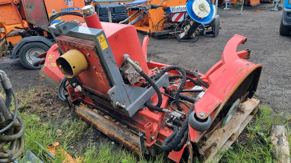 Loipfinger T320KLM Mähwerk Mulchgerät Mulchmäher für Aebi Kubota Iseki Deutz Fendt - Tagliaerba: foto 4 Loipfinger T320KLM Mähwerk Mulchgerät Mulchmäher für Aebi Kubota Iseki Deutz Fendt - Tagliaerba: foto 4