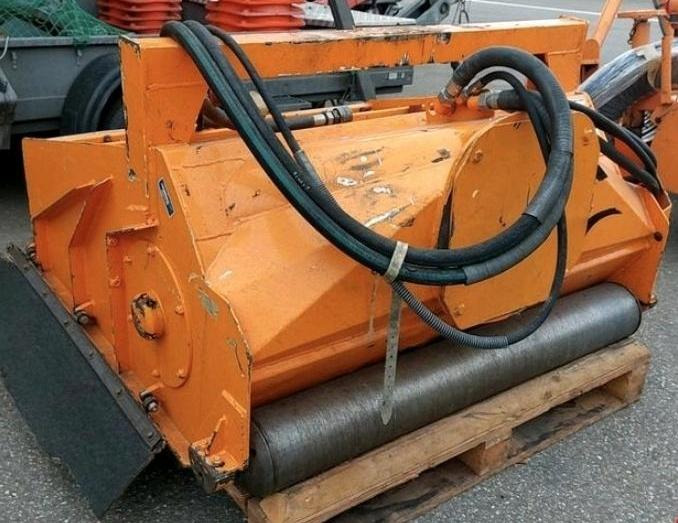 Mulag HSK 1200 Heckenschneidkopf für Mähausleger Böschungsmäher Böschungsmulcher SB MFK FME MKM Dücker Mulchkopf Forstmulcher 400 500 600 700 800 MHU - Trincia a martelli: foto 1 Mulag HSK 1200 Heckenschneidkopf für Mähausleger Böschungsmäher Böschungsmulcher SB MFK FME MKM Dücker Mulchkopf Forstmulcher 400 500 600 700 800 MHU - Trincia a martelli: foto 1