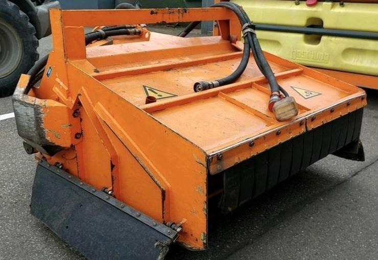 Mulag HSK 1200 Heckenschneidkopf für Mähausleger Böschungsmäher Böschungsmulcher SB MFK FME MKM Dücker Mulchkopf Forstmulcher 400 500 600 700 800 MHU - Trincia a martelli: foto 3 Mulag HSK 1200 Heckenschneidkopf für Mähausleger Böschungsmäher Böschungsmulcher SB MFK FME MKM Dücker Mulchkopf Forstmulcher 400 500 600 700 800 MHU - Trincia a martelli: foto 3