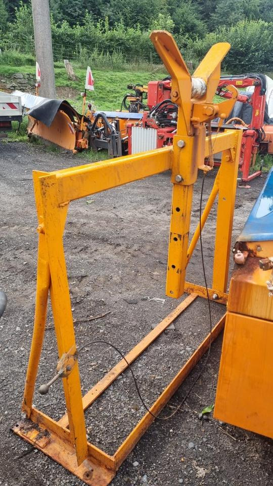 Mulag Parkrahmen für Unimog FME MKM Mähausleger Böschungsmulcher Böschungsmäher Seitenmulcher Randstreifenmäher U 300 400 500 405 427 530 Dücker - Telaio per Veicolo speciale/ Comunale: foto 2 Mulag Parkrahmen für Unimog FME MKM Mähausleger Böschungsmulcher Böschungsmäher Seitenmulcher Randstreifenmäher U 300 400 500 405 427 530 Dücker - Telaio per Veicolo speciale/ Comunale: foto 2