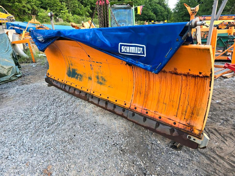 Schneepflug Schmidt MS 40.1 4m Schneeschild Schneeschieber Schmidt Epoke Kahlbacher passend für LKW Unimog 424 427 405 U 300 400 500 318 323 423 218 430 429 530 527 535 Mercedes-Benz Winterdienst - Lama neve: foto 5 Schneepflug Schmidt MS 40.1 4m Schneeschild Schneeschieber Schmidt Epoke Kahlbacher passend für LKW Unimog 424 427 405 U 300 400 500 318 323 423 218 430 429 530 527 535 Mercedes-Benz Winterdienst - Lama neve: foto 5