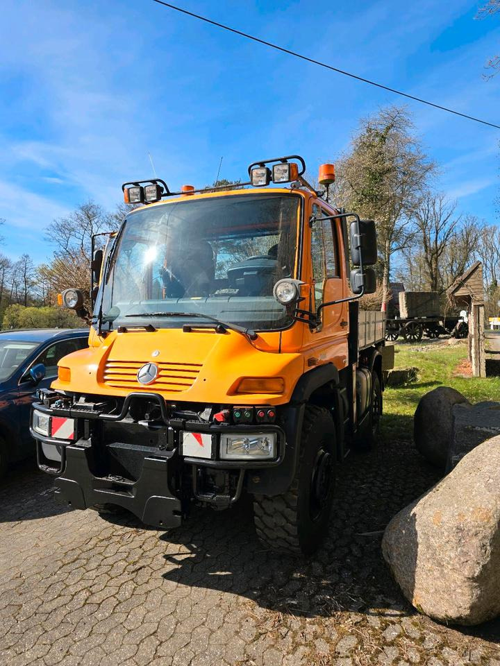 Unimog 405/10 U400 Bluetec 5 Leistungshydraulik Hydrostat U 400 500 300 Mercedes-Benz 318 218 430 423 427 - Mezzo spazzaneve: foto 2 Unimog 405/10 U400 Bluetec 5 Leistungshydraulik Hydrostat U 400 500 300 Mercedes-Benz 318 218 430 423 427 - Mezzo spazzaneve: foto 2