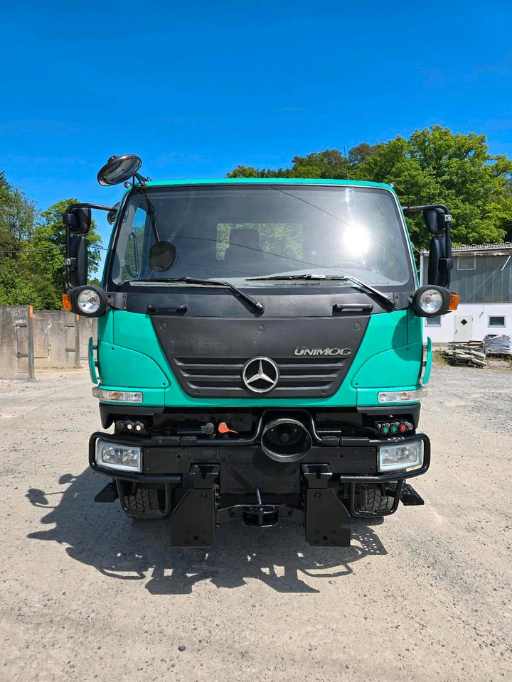 Unimog 405 U20 Mercedes-Benz Bluetec 4 U 20 290 300 400 500 UGE UGN - Autocarro con pianale/ Cassone fisso: foto 3 Unimog 405 U20 Mercedes-Benz Bluetec 4 U 20 290 300 400 500 UGE UGN - Autocarro con pianale/ Cassone fisso: foto 3