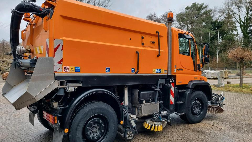 Unimog Kehrmaschine U400 405 Mercedes-Benz Hydrostat Wechsellenkung Variopilot - Spazzatrice stradale: foto 5 Unimog Kehrmaschine U400 405 Mercedes-Benz Hydrostat Wechsellenkung Variopilot - Spazzatrice stradale: foto 5