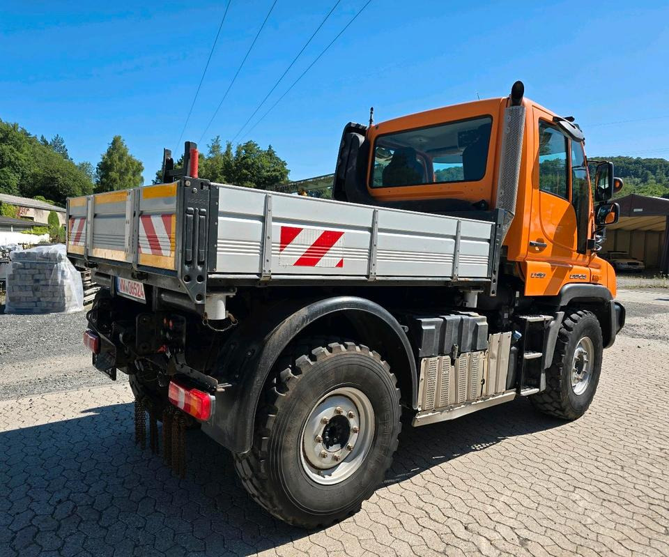 Unimog U318 NKS-F-UGE-42 Mercedes-Benz 405/10 405/12 UGE Mercedes-Benz U 318 323 327 423 427 429 430 EasyDrive Variopilot - Veicolo speciale/ Comunale: foto 4 Unimog U318 NKS-F-UGE-42 Mercedes-Benz 405/10 405/12 UGE Mercedes-Benz U 318 323 327 423 427 429 430 EasyDrive Variopilot - Veicolo speciale/ Comunale: foto 4