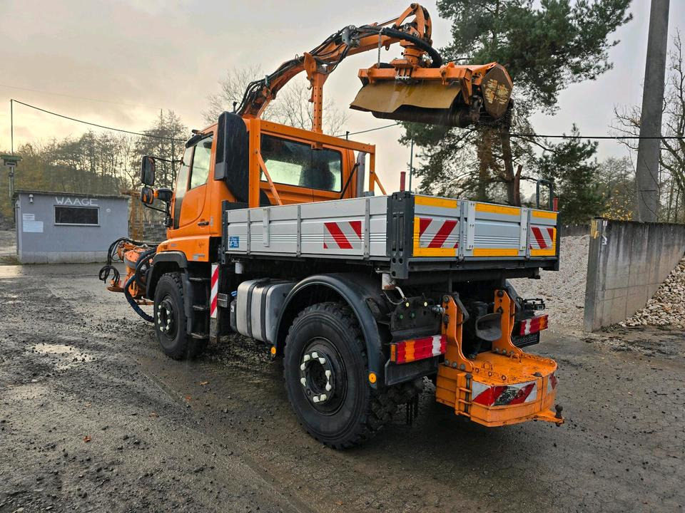 Unimog U400 2011 Bluetec 5 Mercedes-Benz 405 423 427 300 U 500 Mulag MKM Mähausleger Böschungsmäher Böschungsmulcher FME Dücker - Veicolo speciale/ Comunale: foto 5 Unimog U400 2011 Bluetec 5 Mercedes-Benz 405 423 427 300 U 500 Mulag MKM Mähausleger Böschungsmäher Böschungsmulcher FME Dücker - Veicolo speciale/ Comunale: foto 5