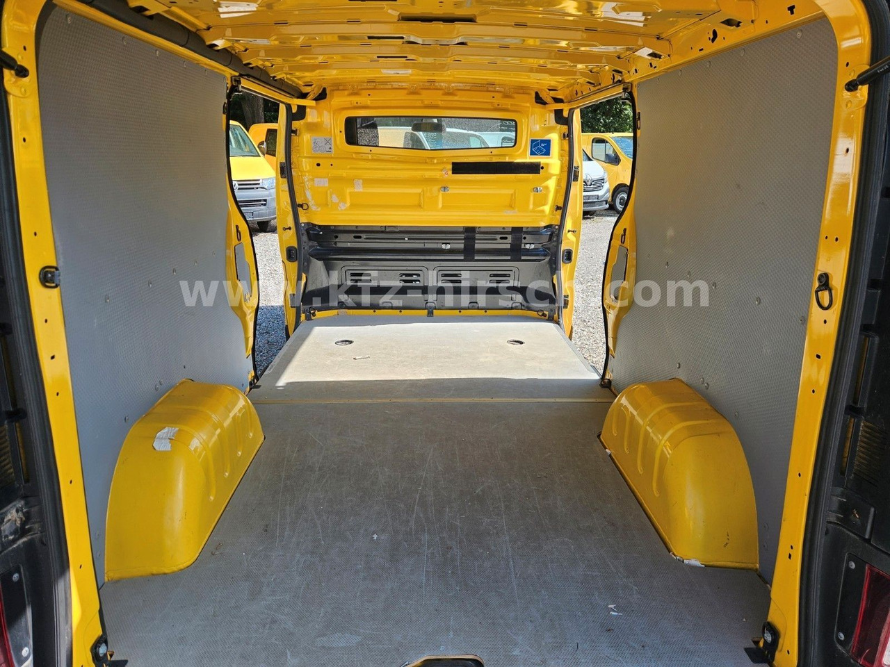 Renault Trafic Kasten L2H1 Maxi Lang Kamera 1.Hand LED - Pulmino: foto 4 Renault Trafic Kasten L2H1 Maxi Lang Kamera 1.Hand LED - Pulmino: foto 4
