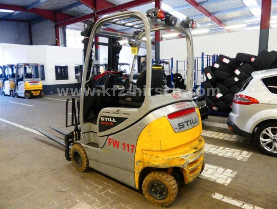 Still RX20 - 18 hydrl. Zinkenverstellung | 4-Rad |1.Hd - Carrello elevatore elettrico: foto 3 Still RX20 - 18 hydrl. Zinkenverstellung | 4-Rad |1.Hd - Carrello elevatore elettrico: foto 3