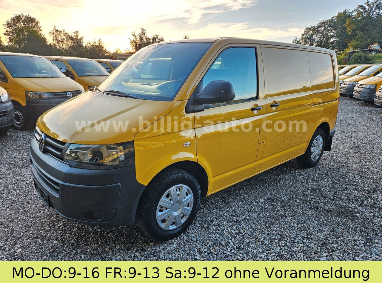 Volkswagen T5 2.0TDI 2xSchiebetüre ideal als Camper Bulli - Furgone chiuso: foto 3 Volkswagen T5 2.0TDI 2xSchiebetüre ideal als Camper Bulli - Furgone chiuso: foto 3