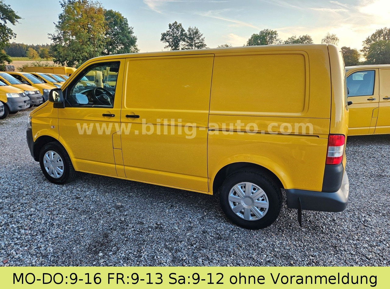 Volkswagen T5 2.0TDI 2xSchiebetüre ideal als Camper Bulli - Autovettura: foto 4 Volkswagen T5 2.0TDI 2xSchiebetüre ideal als Camper Bulli - Autovettura: foto 4