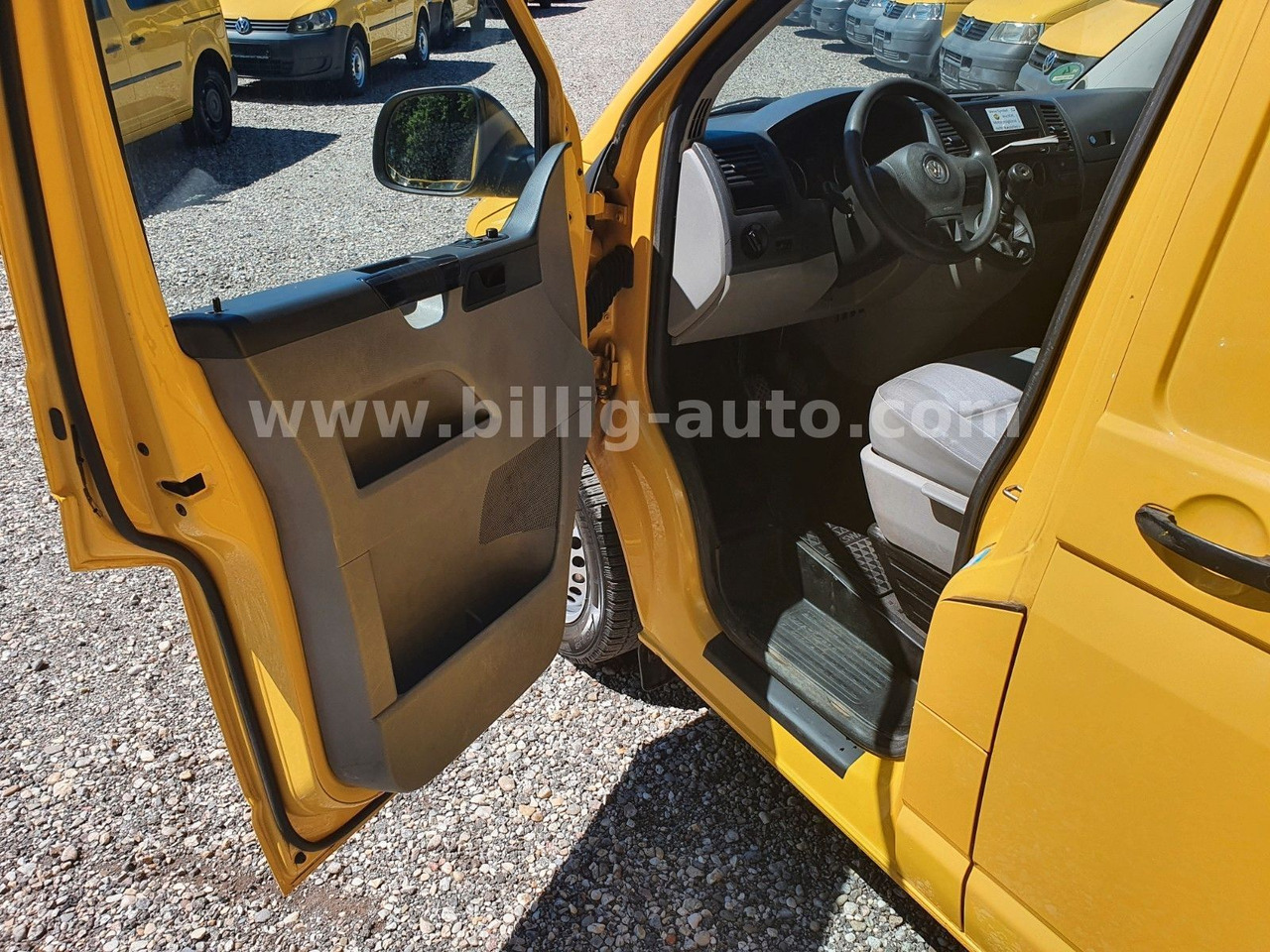 Autovettura Volkswagen T5 Transporter 2.0TDI EU5*2xSchiebetüre*1.Hand*: foto 9