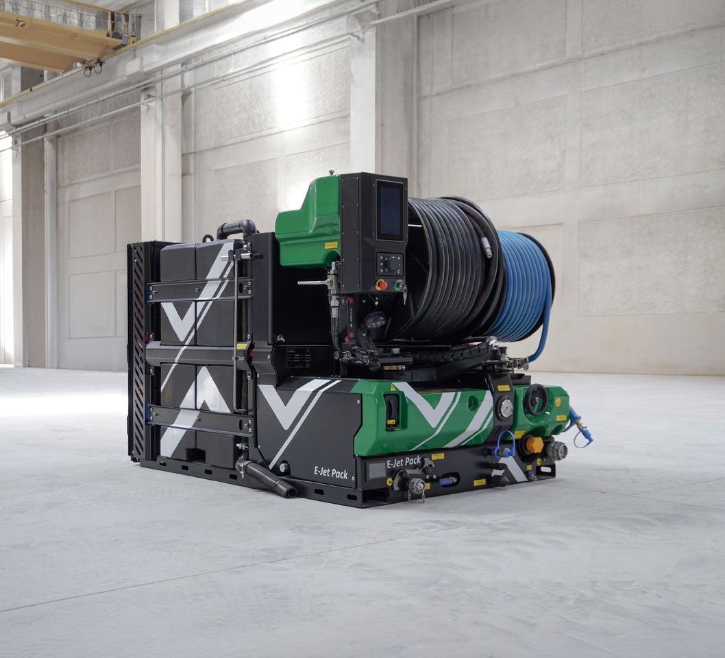 EFEMMAK E-Jetpack - Veicolo speciale/ Comunale: foto 2 EFEMMAK E-Jetpack - Veicolo speciale/ Comunale: foto 2