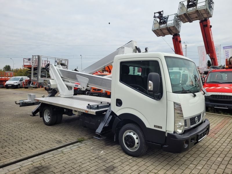 Nissan Cabstar NT400 podnośnik koszowy 20 m Multitel HX195 bucket truck boom lift - Piattaforma autocarrata: foto 3 Nissan Cabstar NT400 podnośnik koszowy 20 m Multitel HX195 bucket truck boom lift - Piattaforma autocarrata: foto 3