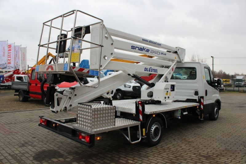 Oil&Steel Snake 2413 Plus 24 m zamontowany na Iveco 35S14H - Piattaforma autocarrata: foto 3 Oil&Steel Snake 2413 Plus 24 m zamontowany na Iveco 35S14H - Piattaforma autocarrata: foto 3