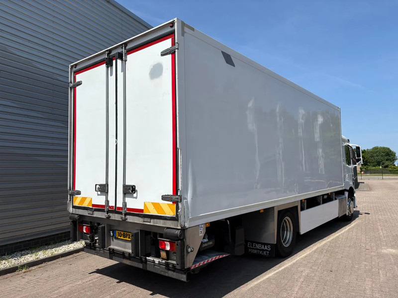 Mercedes-Benz Actros 1836 / SUPRA 950 KOELING / SLEEPCAB / LAADKLEP 2 TON / APK - TUV OKTOBER 2025 / - Autocarro frigorifero: foto 4 Mercedes-Benz Actros 1836 / SUPRA 950 KOELING / SLEEPCAB / LAADKLEP 2 TON / APK - TUV OKTOBER 2025 / - Autocarro frigorifero: foto 4