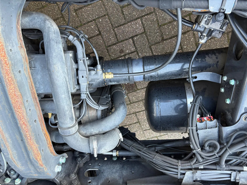 MAN TGX 18.500 4x2 / YEAR 2019 / RETARDER / - Trattore stradale: foto 5 MAN TGX 18.500 4x2 / YEAR 2019 / RETARDER / - Trattore stradale: foto 5