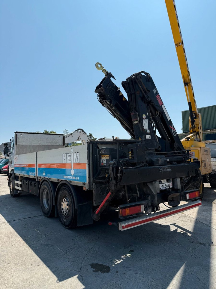 Scania G440 Brücke mit Ladekran - Autocarro con pianale/ Cassone fisso, Camion con gru: foto 3 Scania G440 Brücke mit Ladekran - Autocarro con pianale/ Cassone fisso, Camion con gru: foto 3
