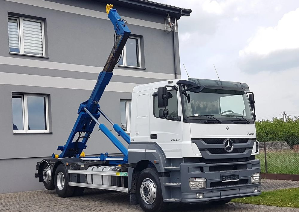 Mercedes-Benz AXOR ACTROS 2540 HAKOWIEC 3 OSIE - Autocarro scarrabile: foto 1 Mercedes-Benz AXOR ACTROS 2540 HAKOWIEC 3 OSIE - Autocarro scarrabile: foto 1